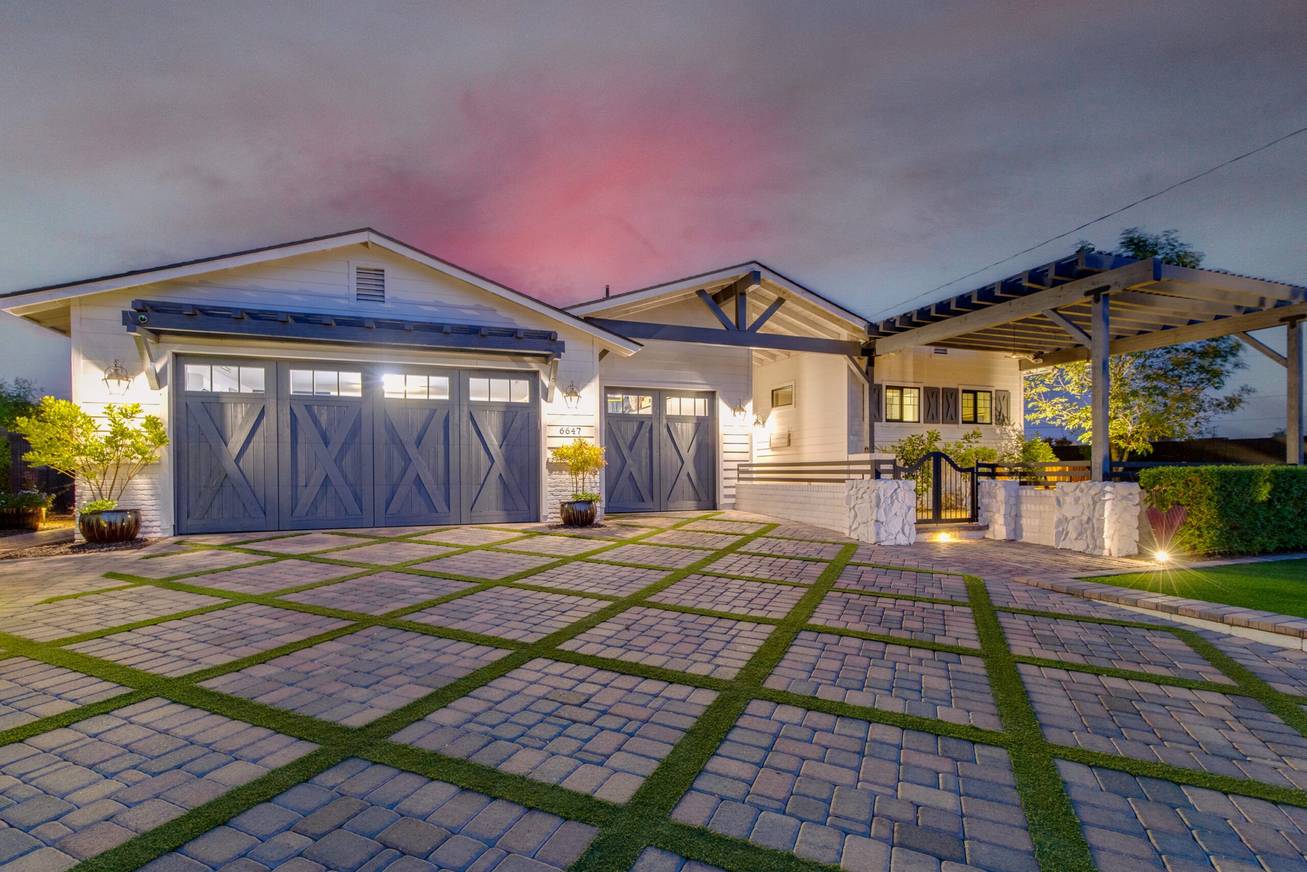 JUST LISTED: 6647 E Calle Redondo